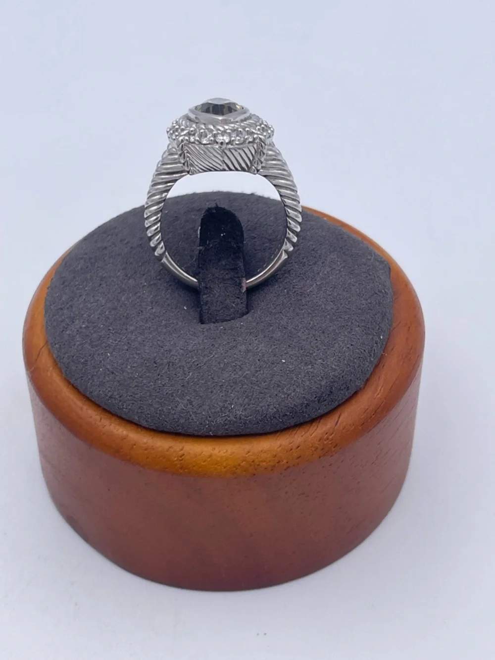 Judith Ripka bold sophisticated